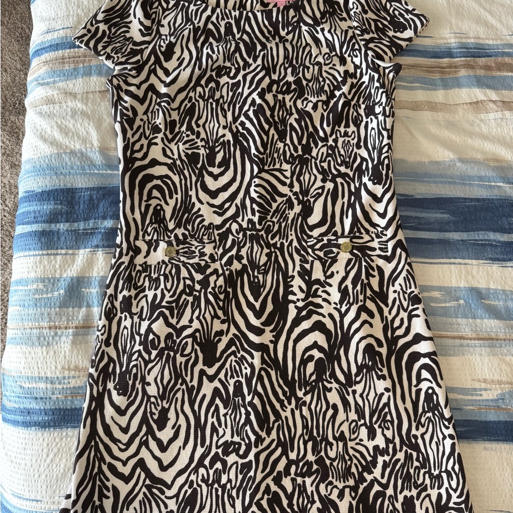 Lilly Pulitzer Zebra Print Short Sleeve Dress